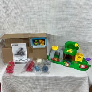 2003 Fisher Price Little People Animal Sounds Zoo New without Box